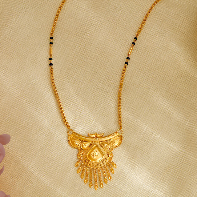 Magnificent Traditional Black Bead and Gold Mangalsutra Pendant,,hi-res 