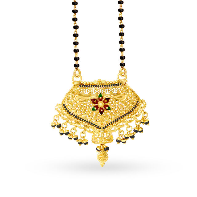 Enthralling Gold Mangalsutra Pendant 
