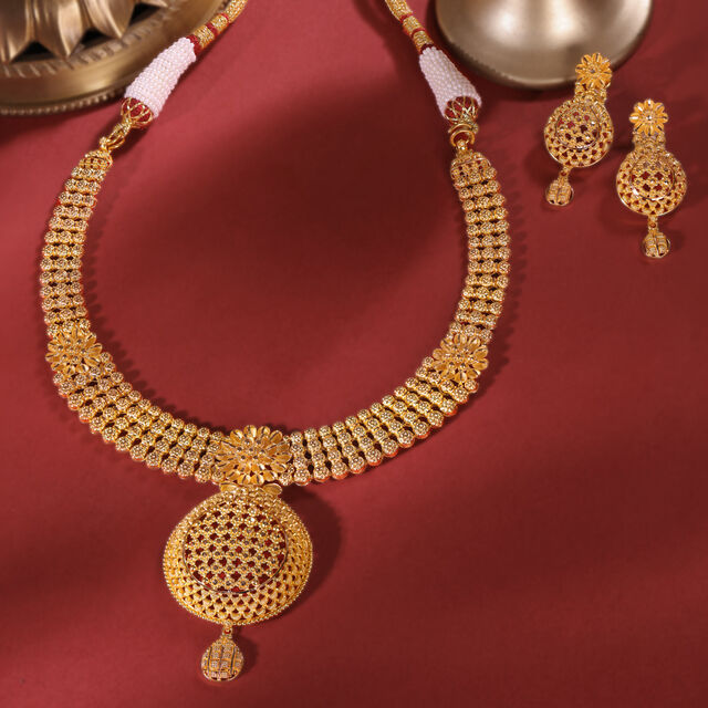 Glittering 22 Karat Yellow Gold Beaded Teardrop Necklace And Earrings Set 