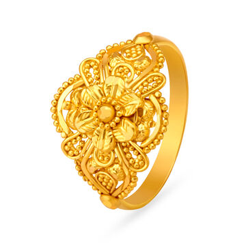Exquisite Floral Gold Finger Ring