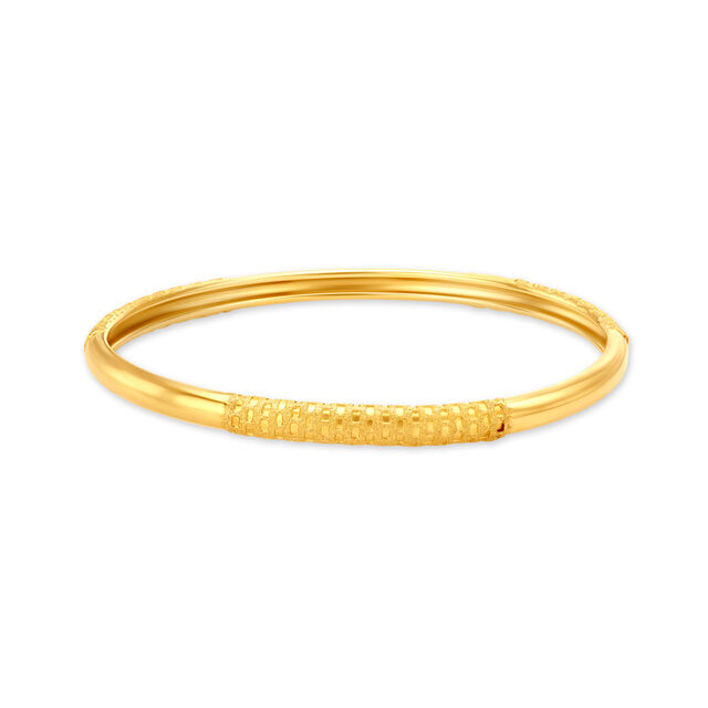 Classy Gold Bangle 2