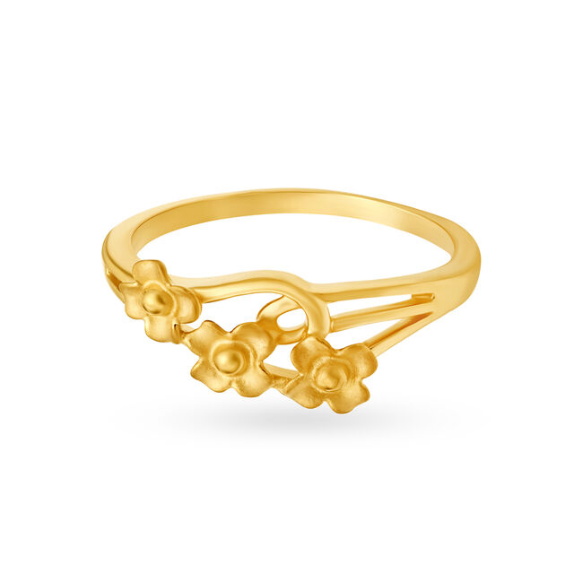 Adorable 18 Karat Yellow Gold  Floral Finger Ring 2