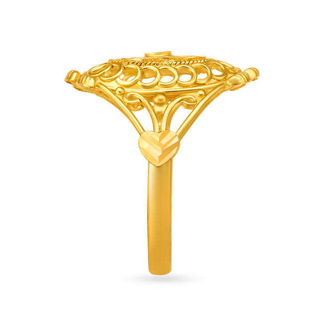 Dynamic Yellow Gold Oval Finger Ring,,hi-res 3