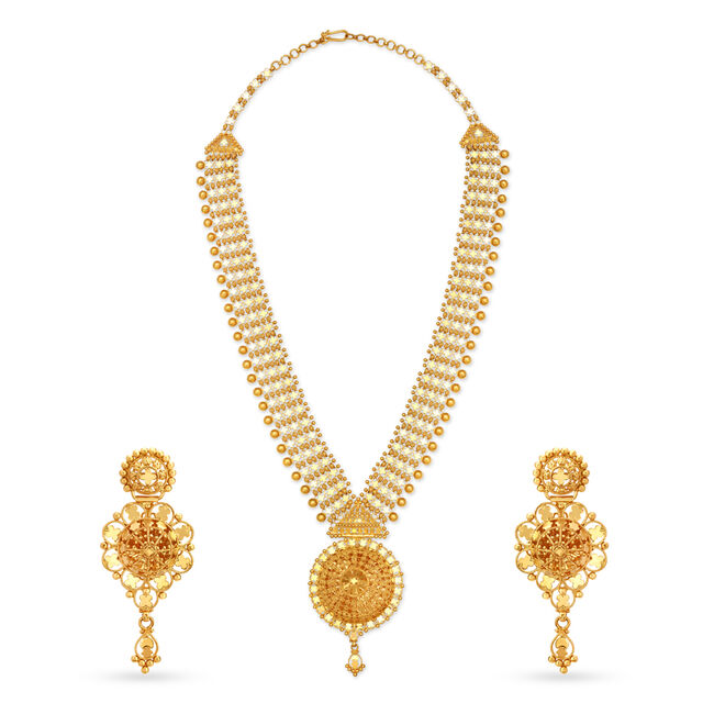 Dazzling Gold Necklace Set for the Gujarati Bride