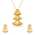 Splendid Gold Pendant and Earrings Set 2
