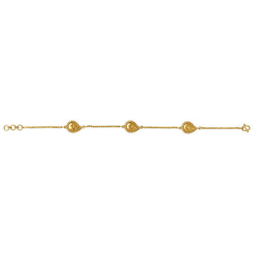 Charming Traditional Gold Bracelet