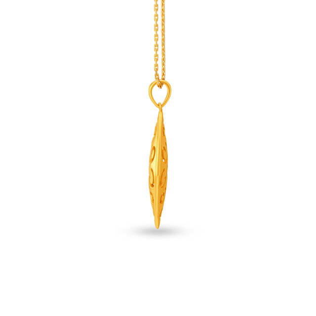 Tasteful Spiral Carved Gold Pendant 2