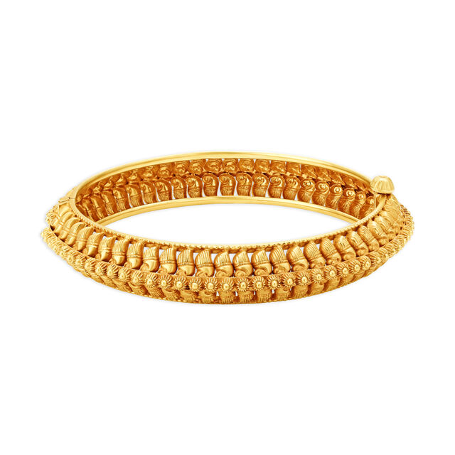 Artistic 22 Karat Yellow Gold Carved Bangle 