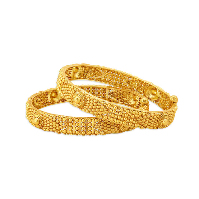 Marvellous Gold Bangles for the Bihari Bride 