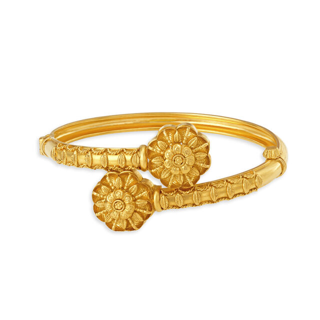 Everyday Luxe Gold Bangle 