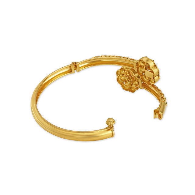 Everyday Luxe Gold Bangle 2