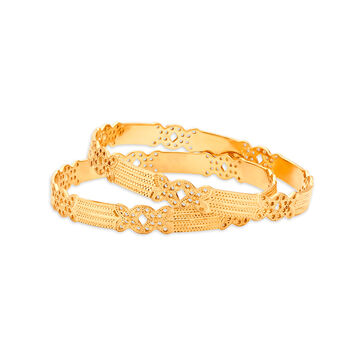 Gleaming Floral Gold Bangle