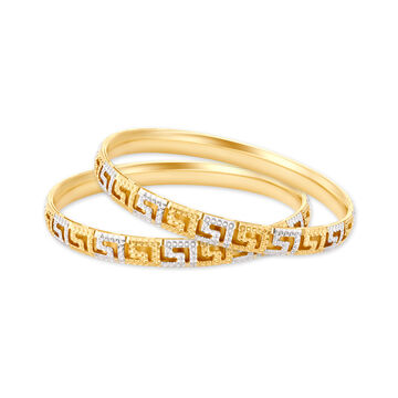 Sublime Gold Bangle