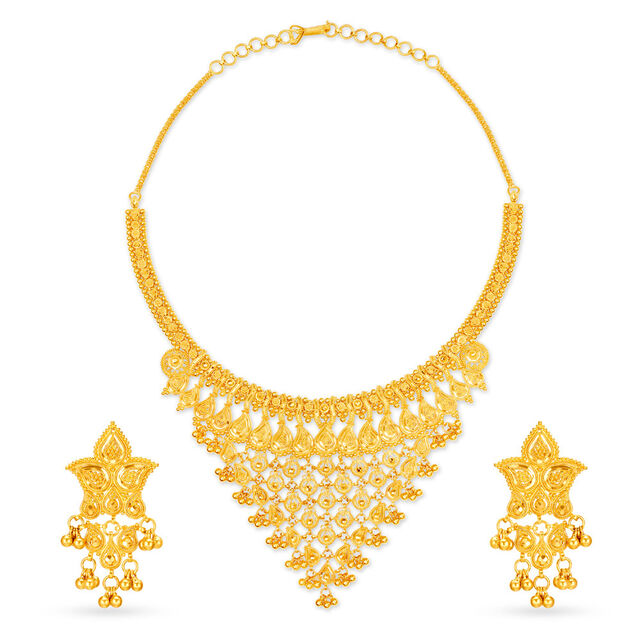 Glorious Gold Necklace Set for the Bengali Bride,,hi-res