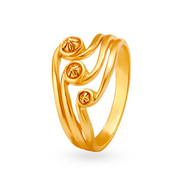 Decorative 18 Karat Gold Floral Tiered Ring