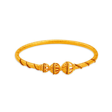 Royal Elegant Bangle