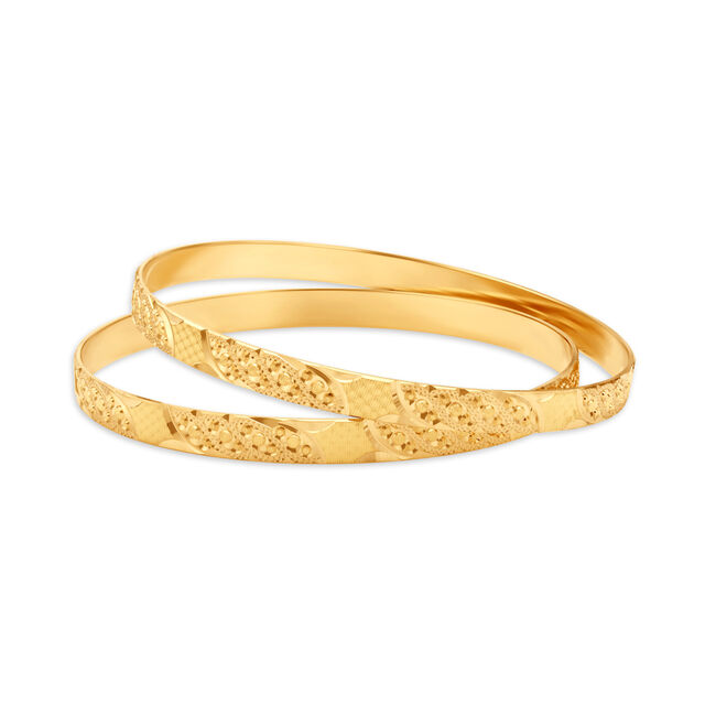 Artistic Traditional Gold Bangle 