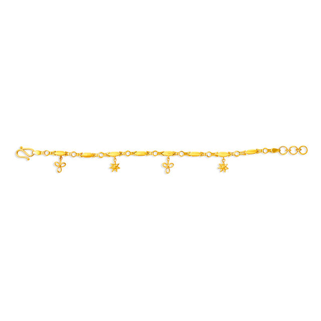 Dainty Bracelet in Yellow Gold 