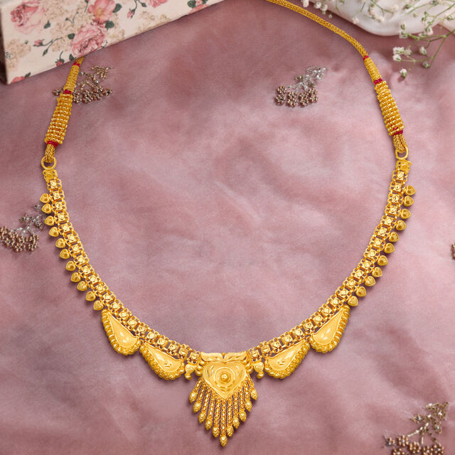 Spellbinding Floral Necklace 