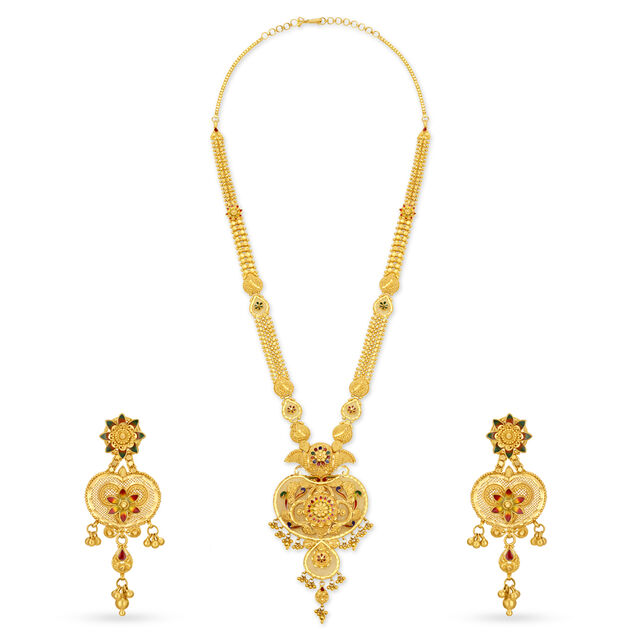 Magnificent Gold Neckwear Set for the Bengali Bride