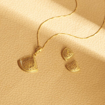 Classy Triangular Pendant and Earrings Set