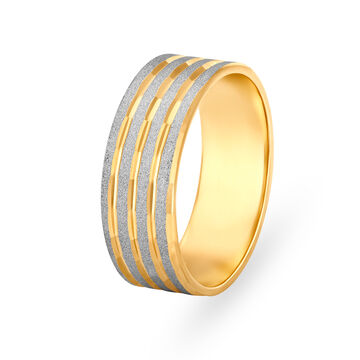 Majestic 22 Karat Yellow Gold Striped Pattern Finger Ring