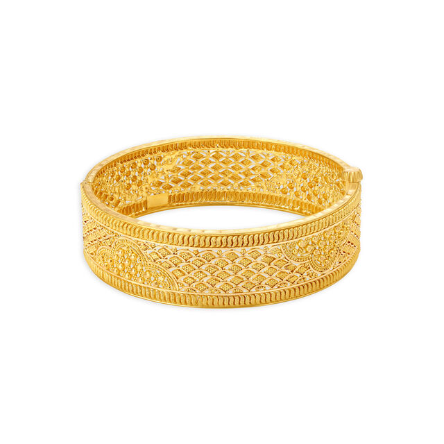 Spellbinding 22 Karat Yellow Gold Scaled Bangle 
