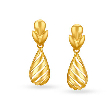 Delightful 18 Karat Yellow Gold Teardrop Pattern Drop Earrings