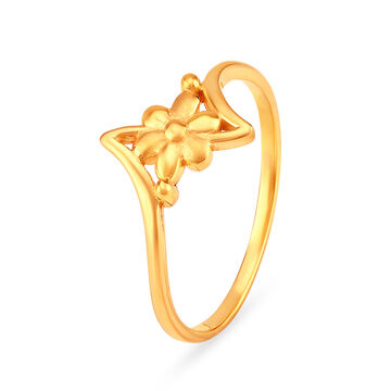Stunning 22 Karat Gold Floral Motif Ring