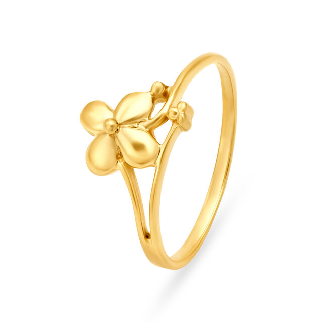 Delicate 18 Karat Yellow Gold Flowerbud Ring 