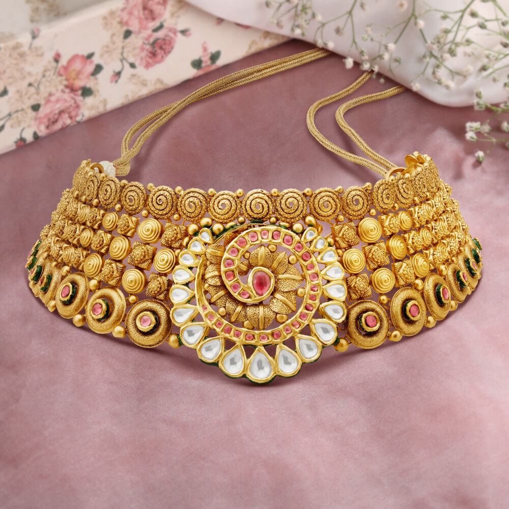 Chokar design in gold with price clearance