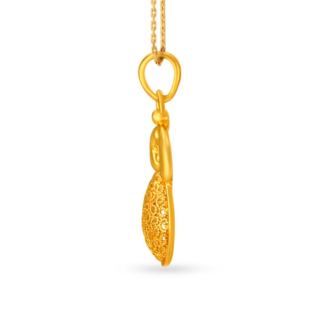 Yellow gold pendant 2