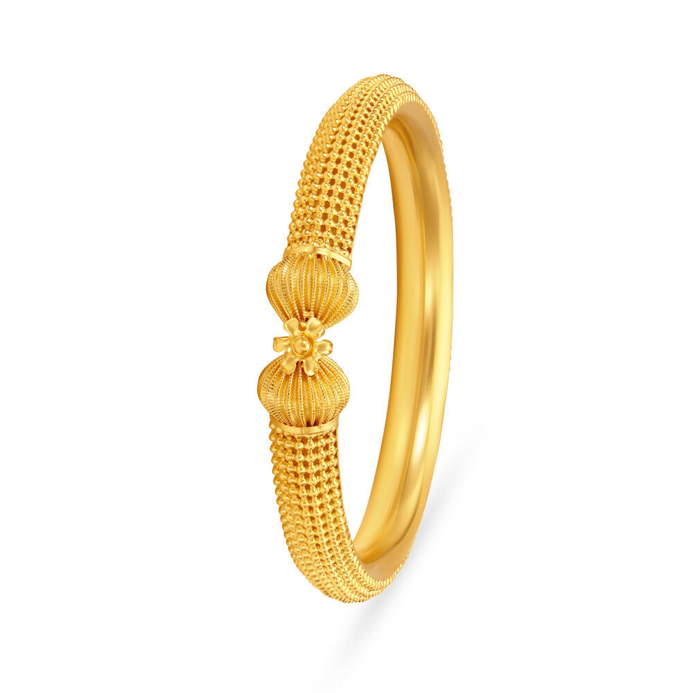 Tanishq kangan images hotsell