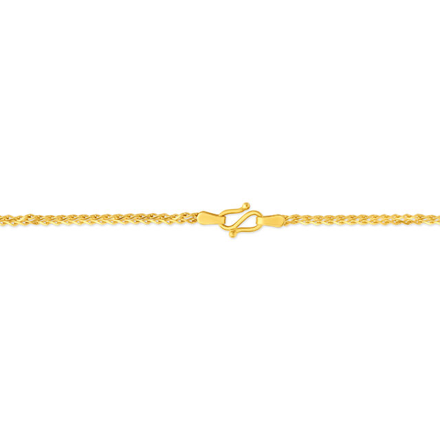 Sophisticated Gold Chain 2