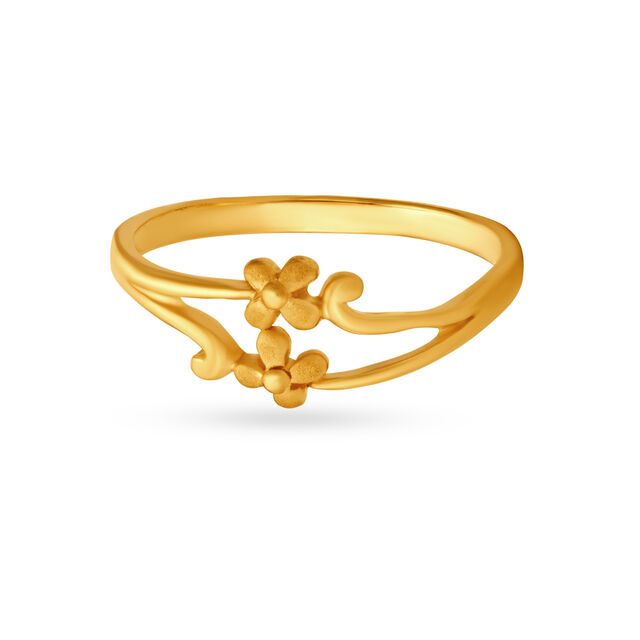 Elegant Flower Gold Finger Ring