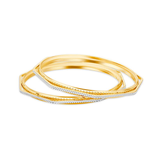 Elegant Gold Bangle 