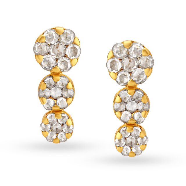 Appealing Oval Shape Gold Necklace Set With Subtle Floral Motif 3