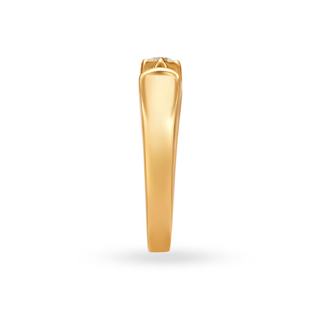 Classy 22 Karat Yellow Gold And Diamond Finger Ring,,hi-res