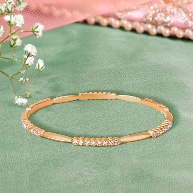 Charming Geometric Diamond Bangle 