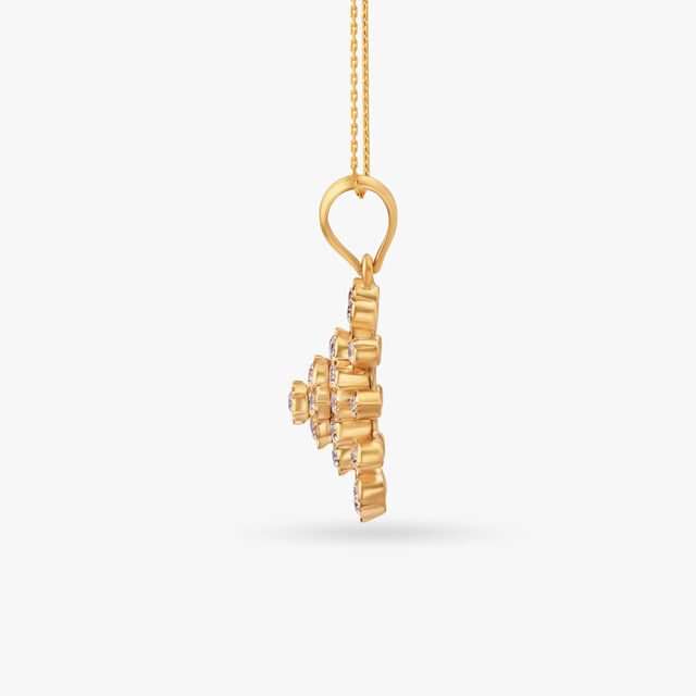 Enduring Elegance Diamond Pendant 2