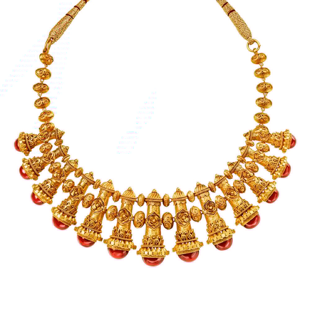Grand Gold Necklace Set Perfect for Any Bride