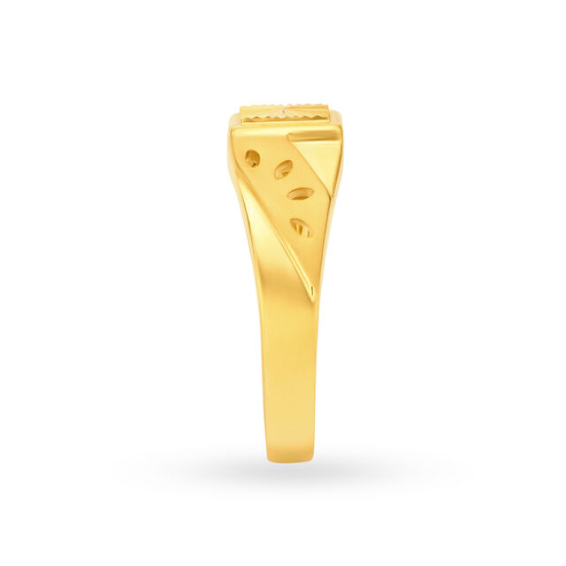 Striking Cutout Pattern Gold Ring For Men,,hi-res