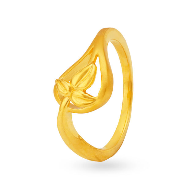 Delightful 22 Karat Yellow Gold Leaf Finger Ring,,hi-res