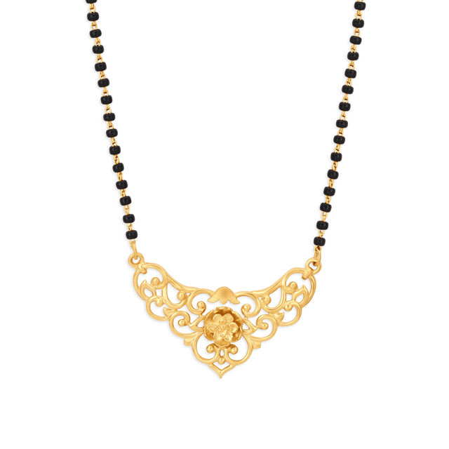 Sleek Traditional Gold Mangalsutra