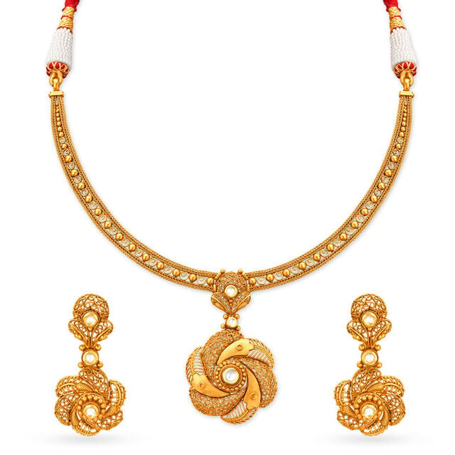 Glorious Gold Neckwear Set
