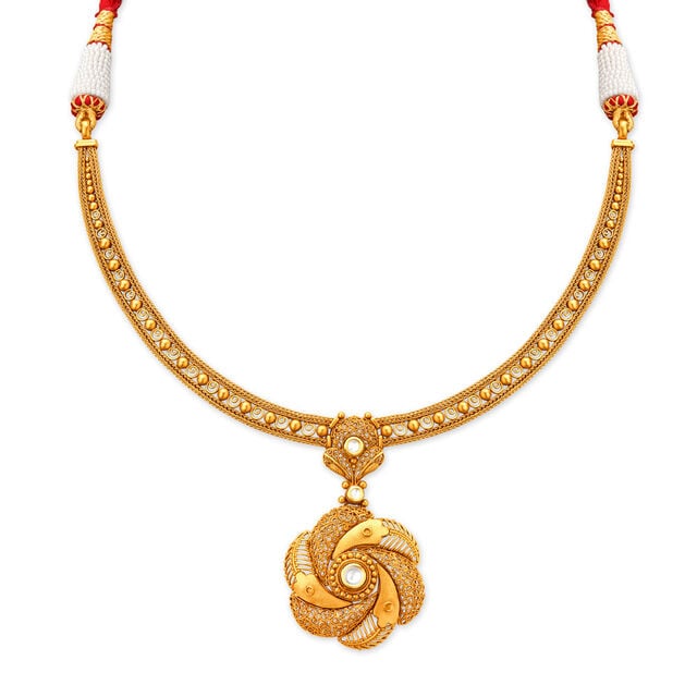Glorious Gold Neckwear Set