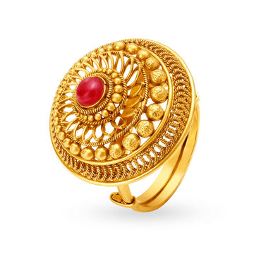 Magnificent 22 Karat Yellow Gold Dome Shaped Ornate Finger Ring