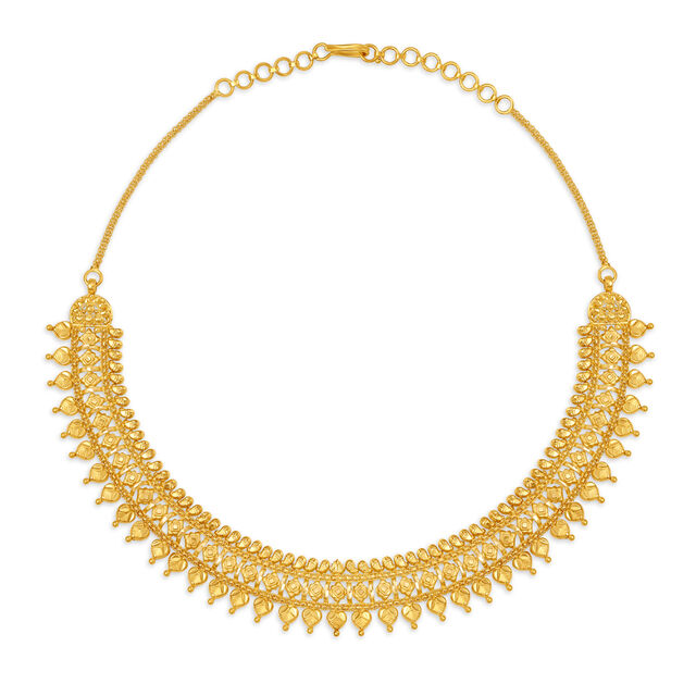 Impressive Gold Necklace 