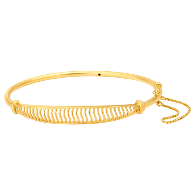 Modish Yellow Gold Ribbed Bangle,,hi-res 