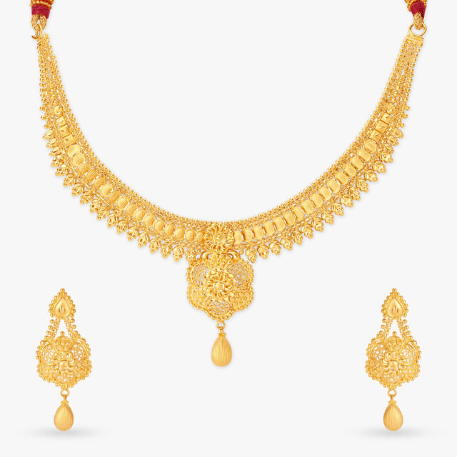 Simply Elegant Necklace Set 2